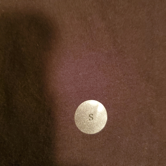 Aeropostle Y'all Yeti for this Tshirt.  Black size Small NWT - Picture 5 of 6